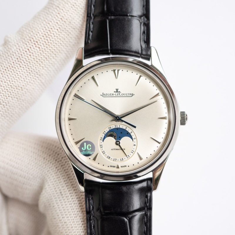 Jaeger-LeCoultre Master/39mm