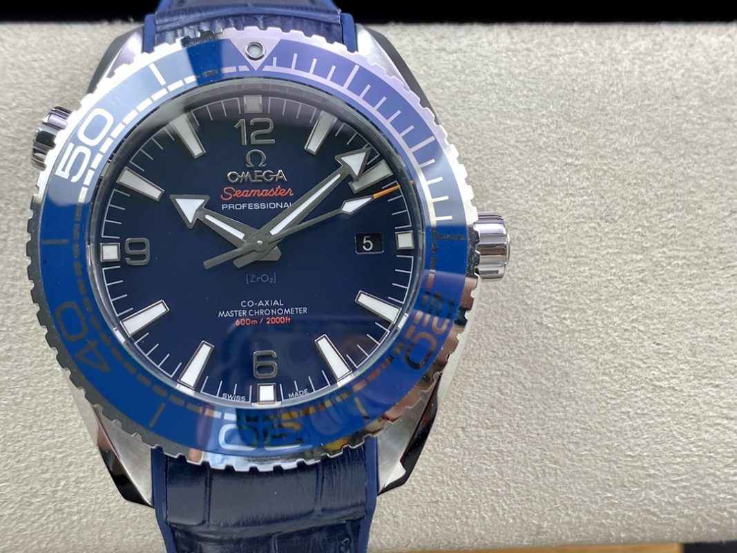 OMEGA Seamaster Planet Ocean 600m 43.5mm