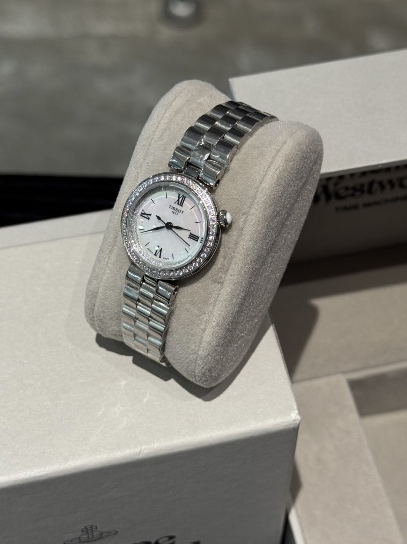 Tissot T152 27mm