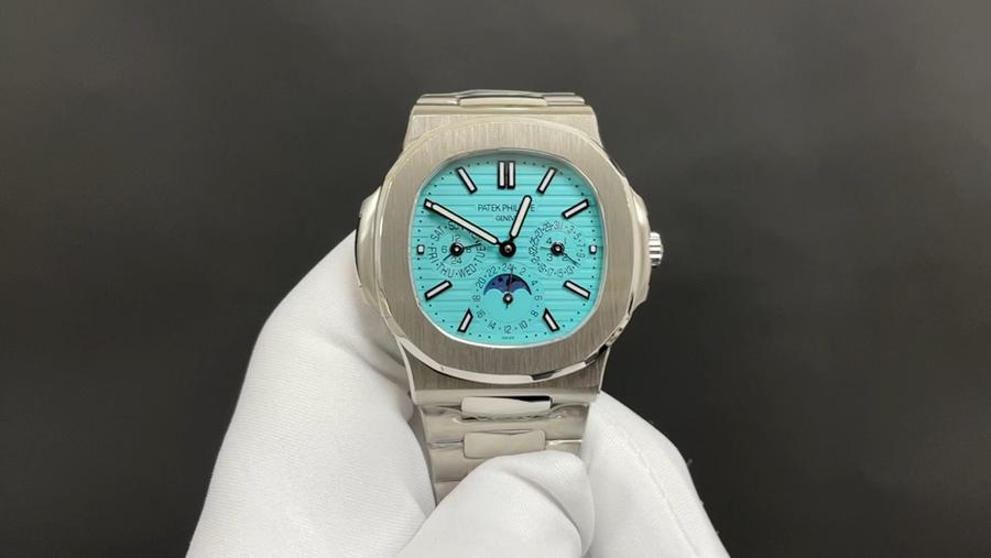 Patek Philippe Nautilus/40mm
