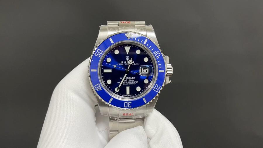 Rolex Oyster Perpetual Submariner/40mm