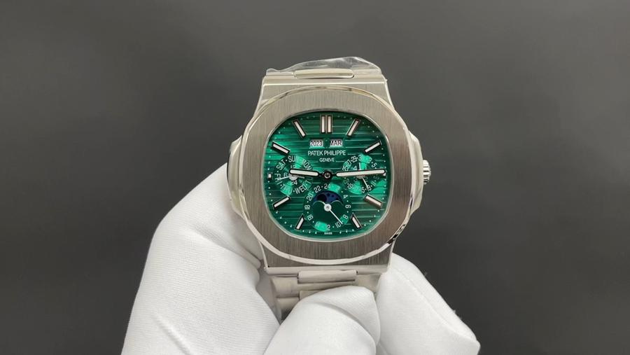 Patek Philippe Nautilus/40mm