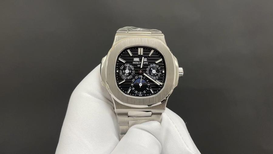 Patek Philippe Nautilus/40mm