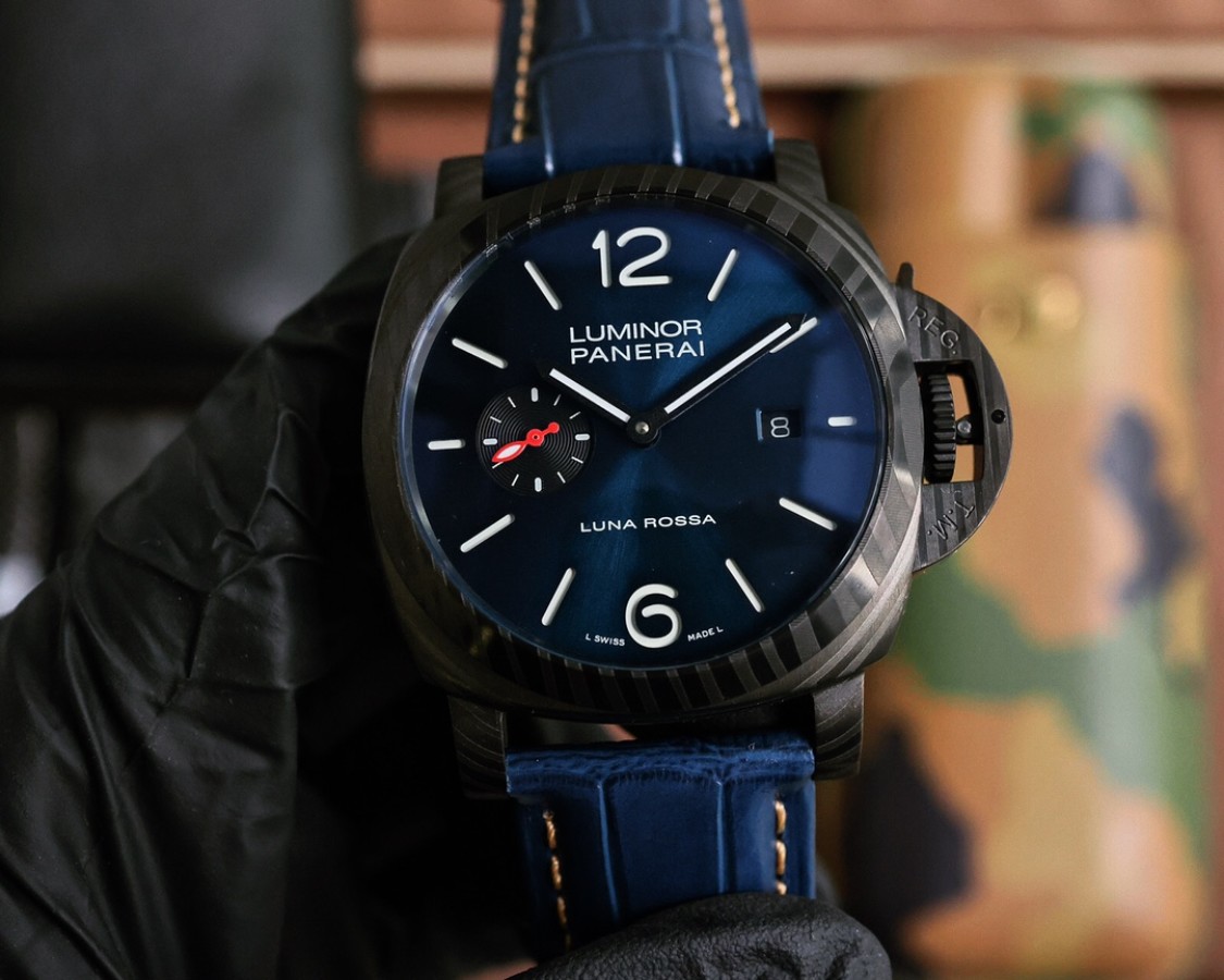 Panerai Luminor 44mm